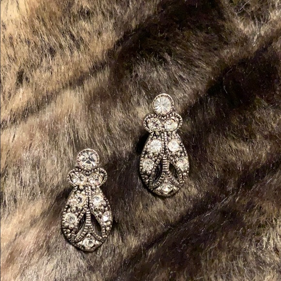Jewelry - Marcasite Earrings- STUNNING accompaniment! #A338